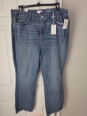 Good American Good Leg Straight High Rise 22W